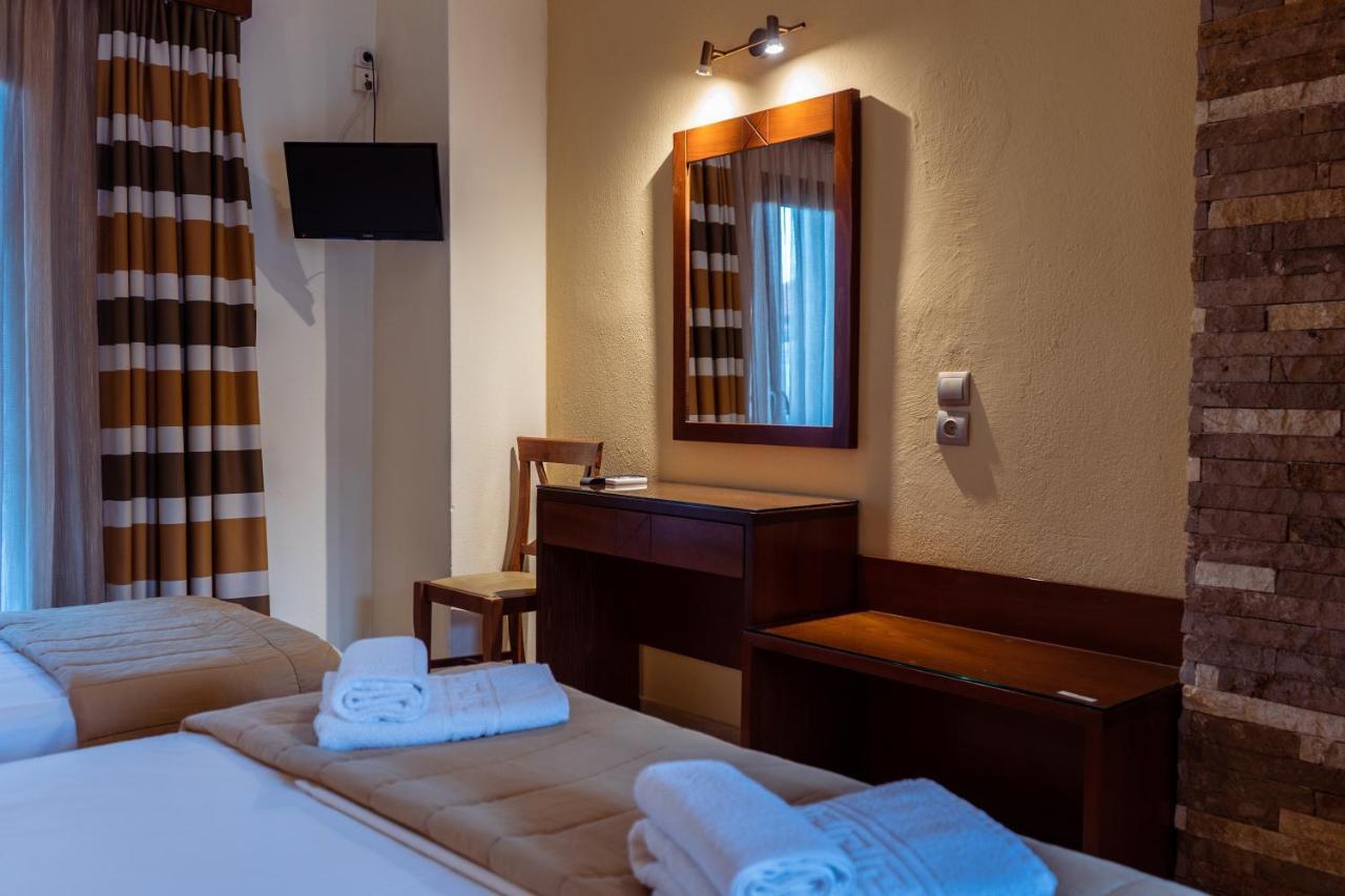 אפיטוס Hotel Zeus מראה חיצוני תמונה