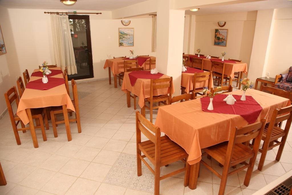 אפיטוס Hotel Zeus מראה חיצוני תמונה