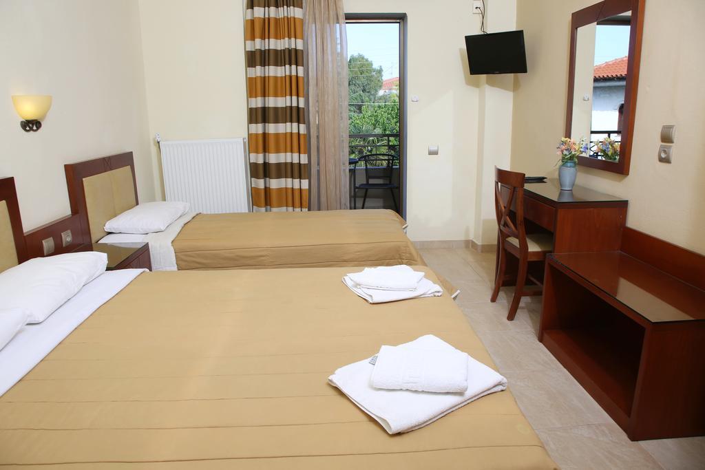 אפיטוס Hotel Zeus מראה חיצוני תמונה