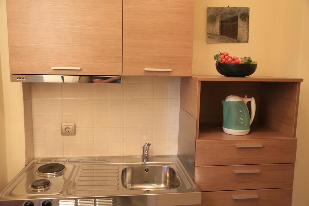 אפיטוס Hotel Zeus מראה חיצוני תמונה