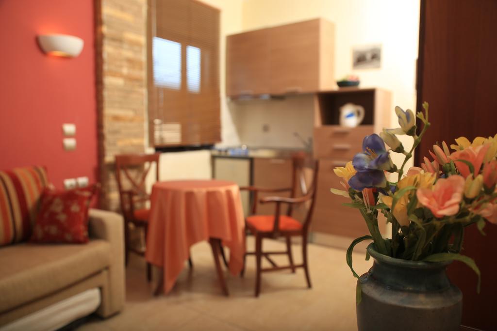 אפיטוס Hotel Zeus מראה חיצוני תמונה